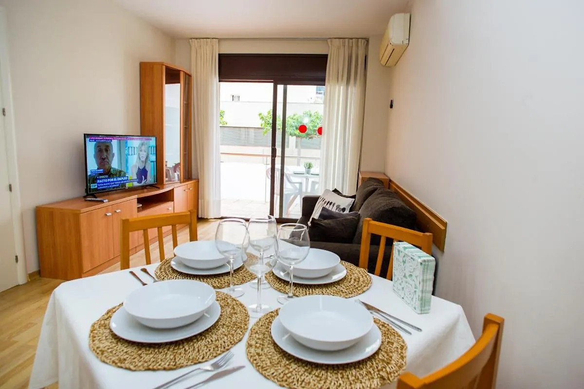 Al33 - Apartamento Coqueto A 200 M De La Playa Lloret de Mar Spain