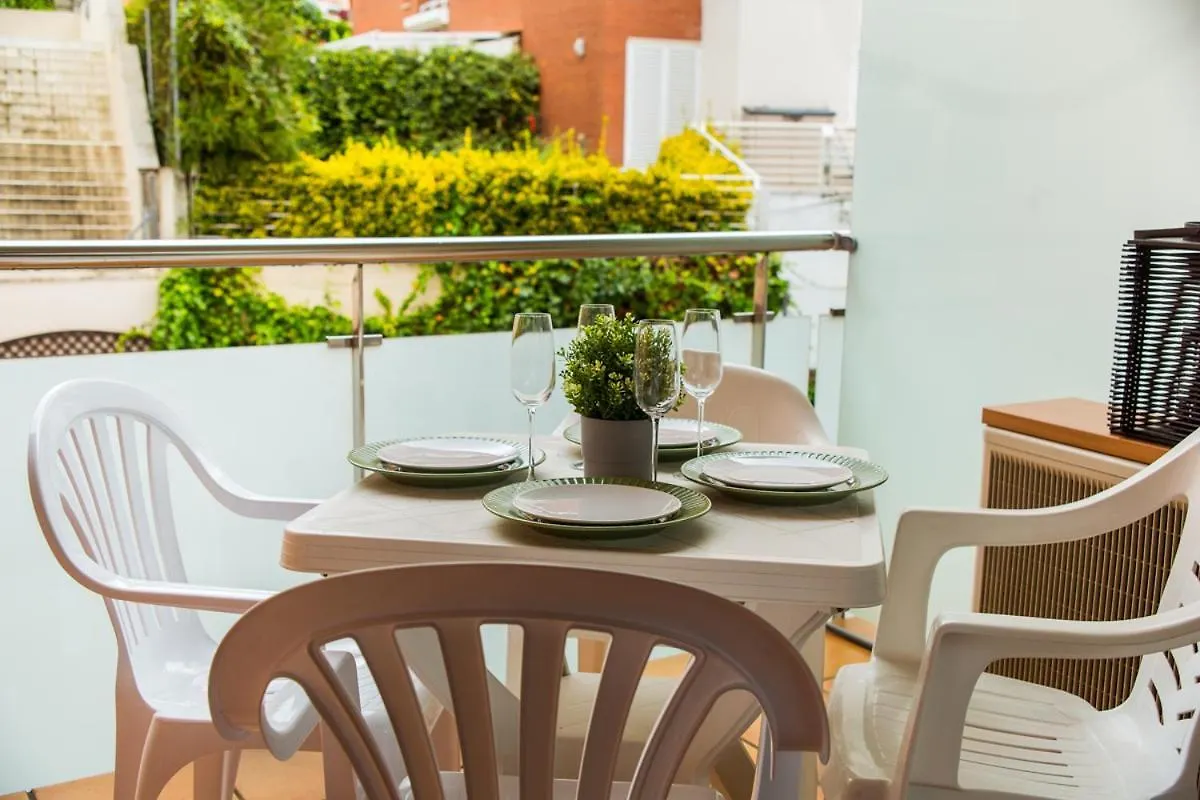 Apartment Al33 - Apartamento Coqueto A 200 M De La Playa Lloret de Mar Spain
